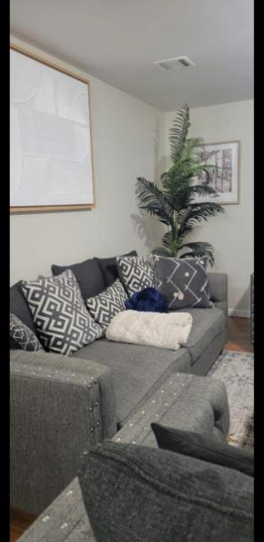 Exquisite 4 Beds Near EWR NYC